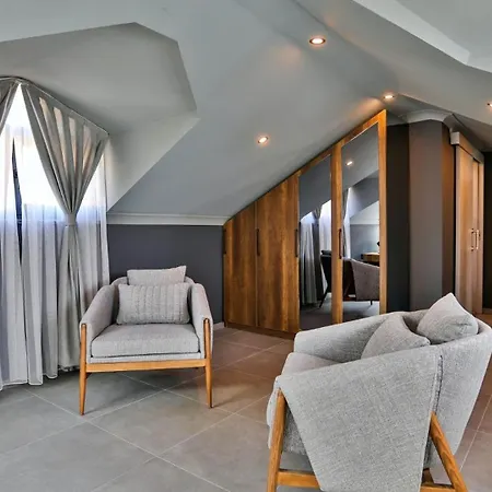Oludeniz 4 Bedroom 4979 빌라 페티예