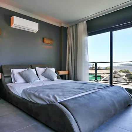 Oludeniz 4 Bedroom 4979