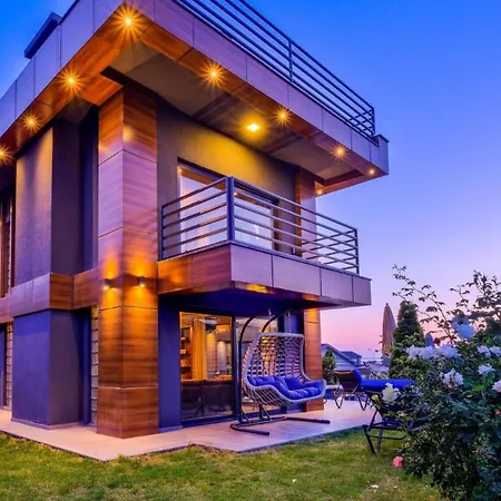 Oludeniz 4 Bedroom 4979 빌라 *